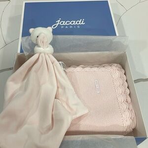 Jacadi Paris -Cat soft toy and scalloped blanket